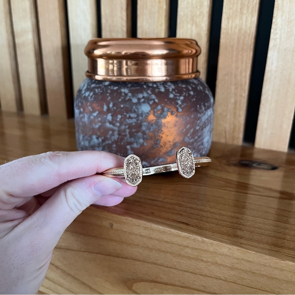 Kendra Scott Elton Gold Cuff Bracelet in Gold Drusy